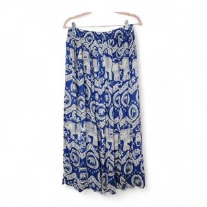 Gypsie Blu Blue White Elephant Print Boho Maxi Skirt Size M Viscose Festival